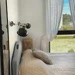 Ivis House - Cozy Seaside At 