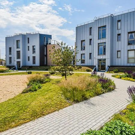 Ivis House - Cozy Seaside At 