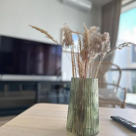 Ivis House - Cozy Seaside At 