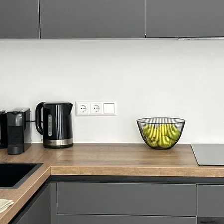 Апартаменты Ivis House - Cozy Seaside At 