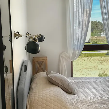 Ivis House - Cozy Seaside At 