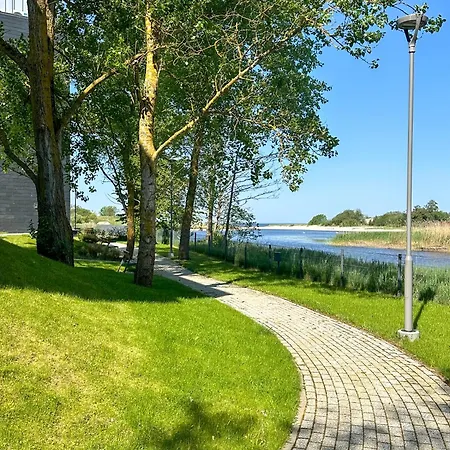 Apartment Ivis House - Cozy Seaside At 