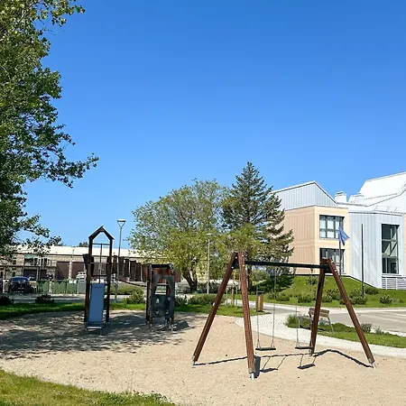 Ivis House - Cozy Seaside At 