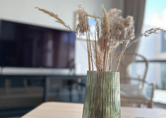 Ivis House - Cozy Seaside At 