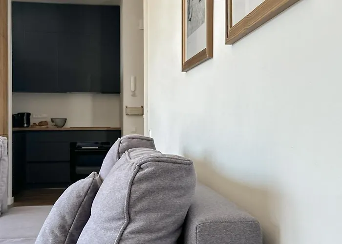 Ivis House - Cozy Seaside At 