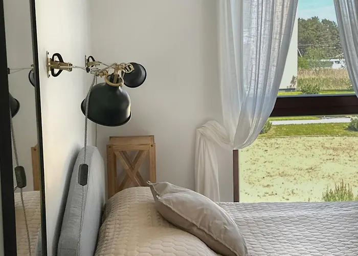 Ivis House - Cozy Seaside At 